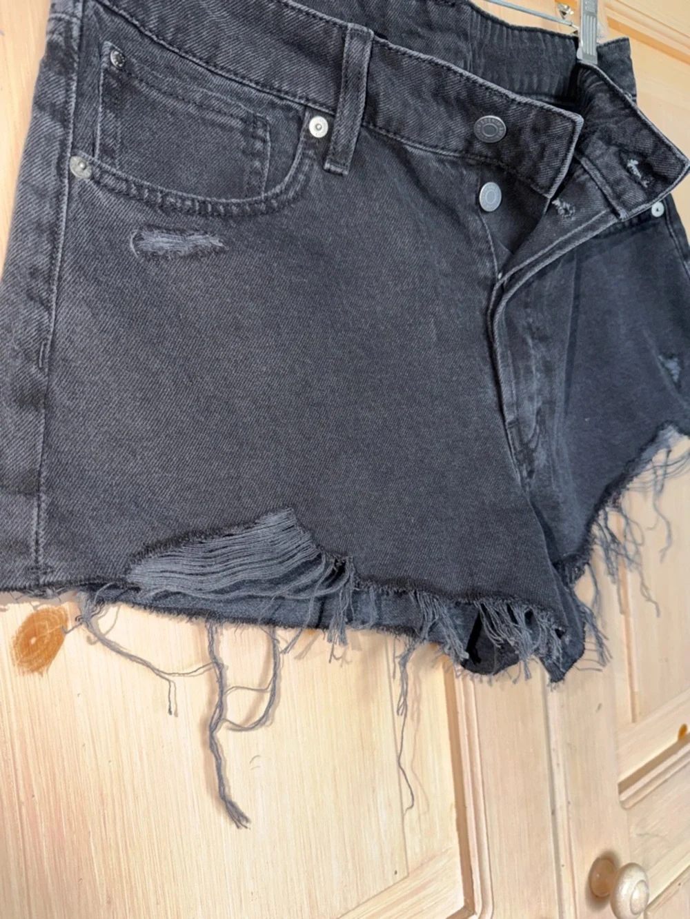 Classic Black Frayed Denim Jean Shorts for Women - Picture 6 of 7